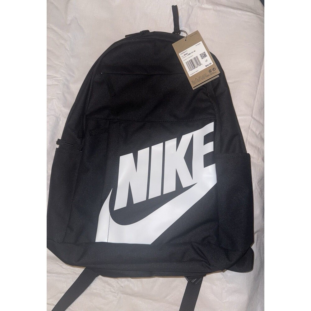 NIKE ELEMENTAL BLACK WHITE BACKPACK BAG | 21L | STYLE DC2533-010 | NEW WITH TAGS